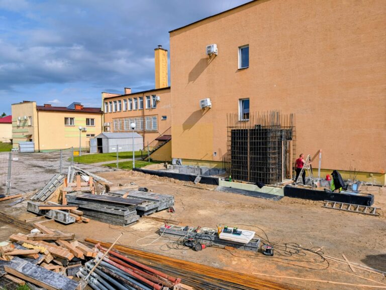 Rozbudowa   budynku Urzędu Gminy w Potoku Górnym